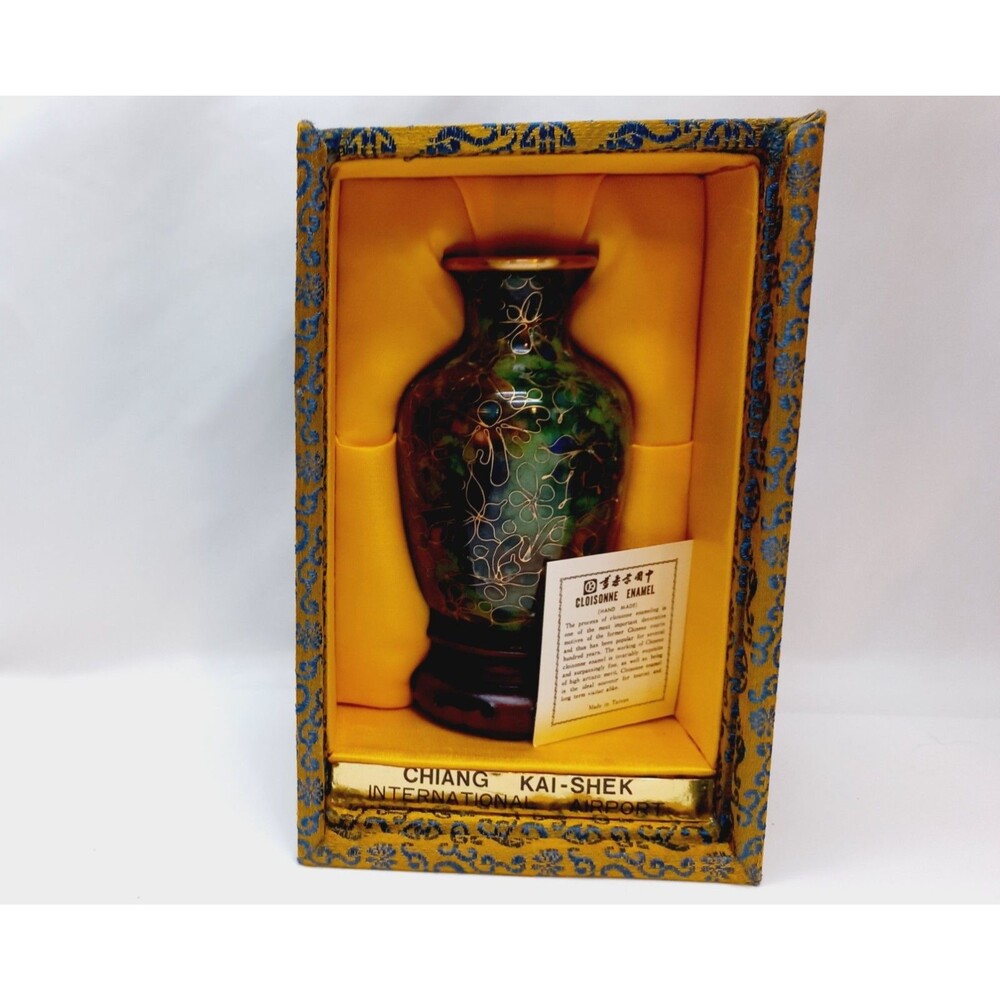 Vintage Chinese Cloisonne Enamel Vase Chiang Kai-Shek Airport Souvenir Boxed